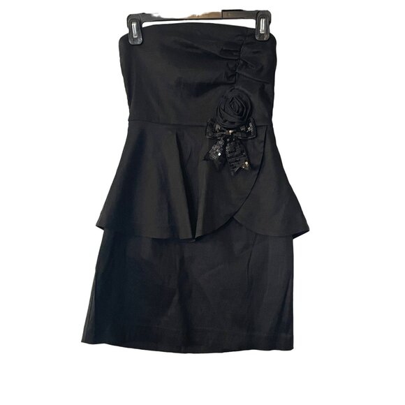 Teeze Me Black Strapless Peplum Dress With Floral & Sequin Bow Accent Size 7 - Picture 1 of 7